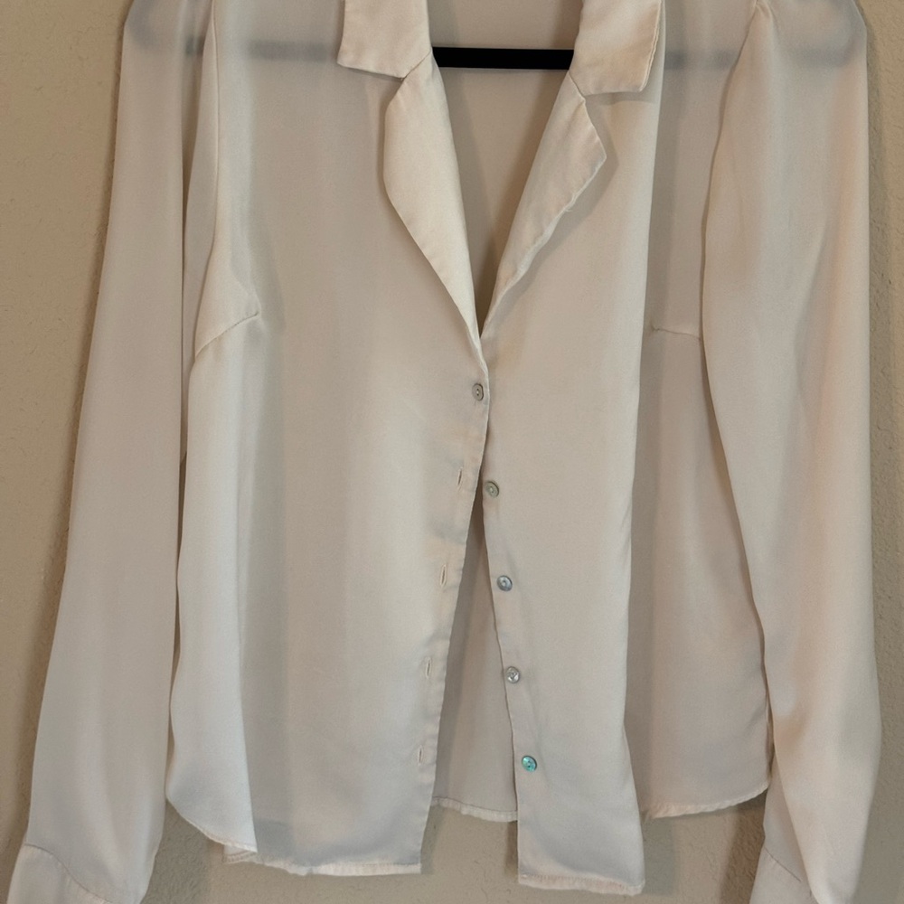 Elegant Cream Women's Blouse